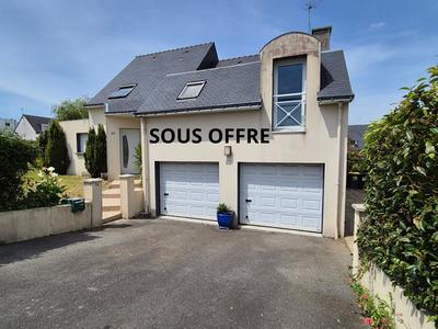 Maison - 180 m² - 7 pièces