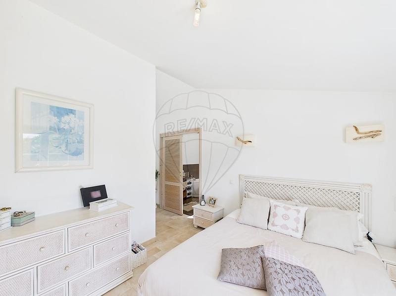 Villa - 174 m² - 7 pièces