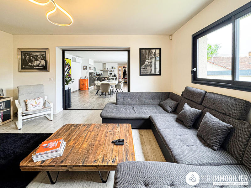 Villa - 145 m² - 5 pièces