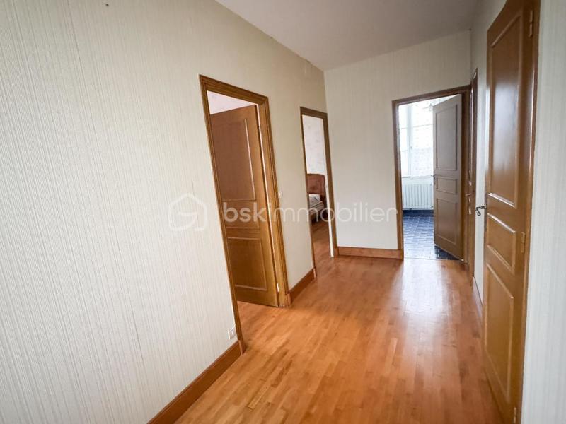 Maison de ville - 191 m² - 8 pièces