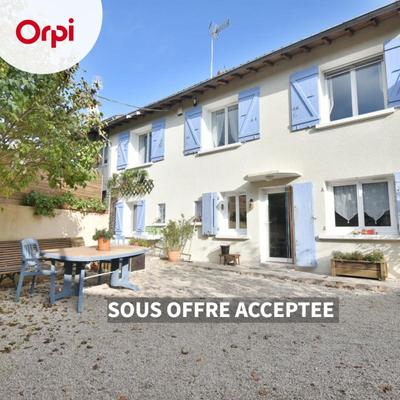 Maison - 94 m² - 4 pièces