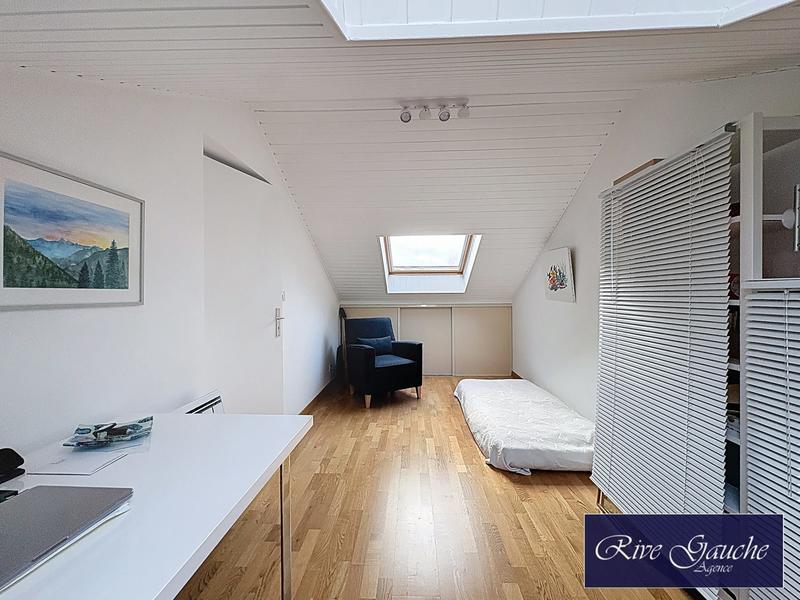 Maison - 121 m² - 5 pièces