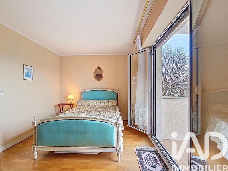 Appartement - 81 m² - 4 pièces