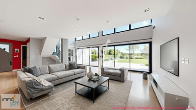 Maison - 185 m² - 5 pièces