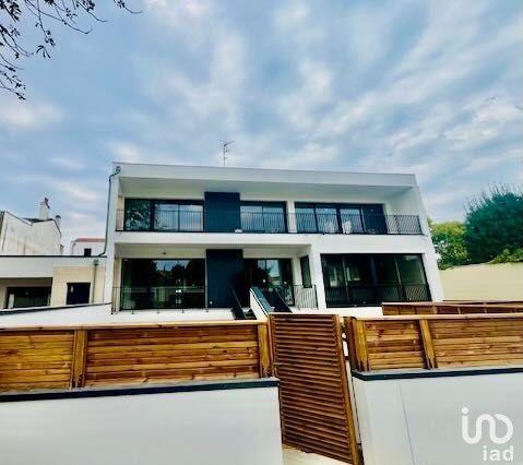 Appartement - 164 m² - 4 pièces