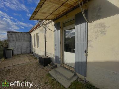 Maison - 96 m² - 3 pièces