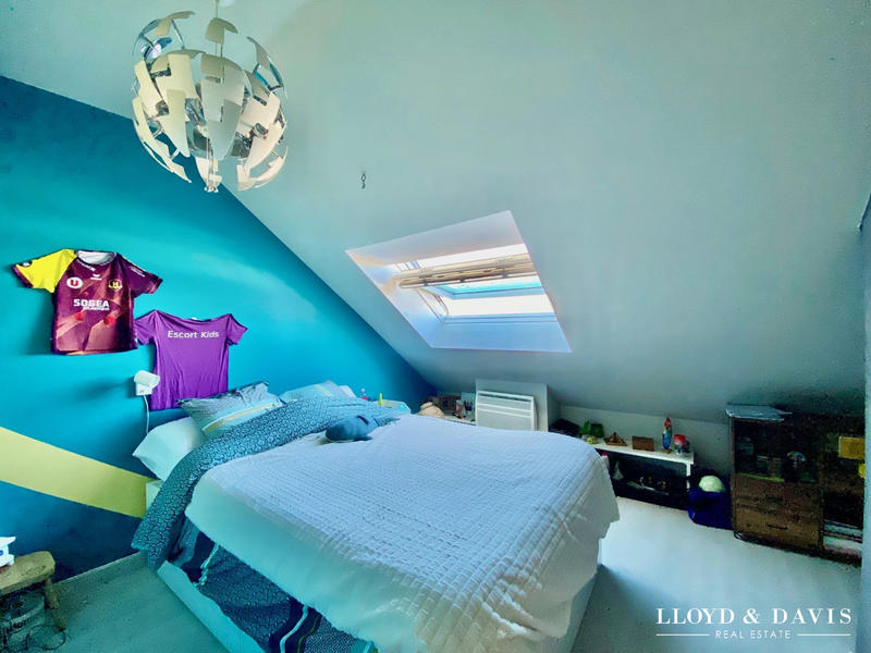 Maison ancienne - 210 m² - 7 pièces