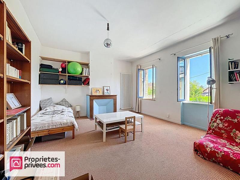 Maison - 206 m² - 6 pièces