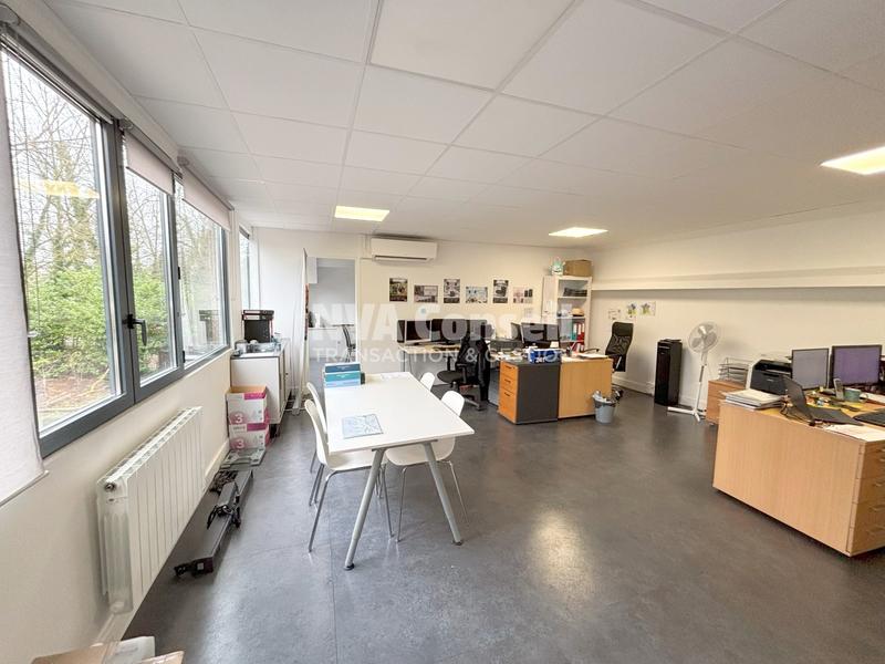 Bureau - 500 m²