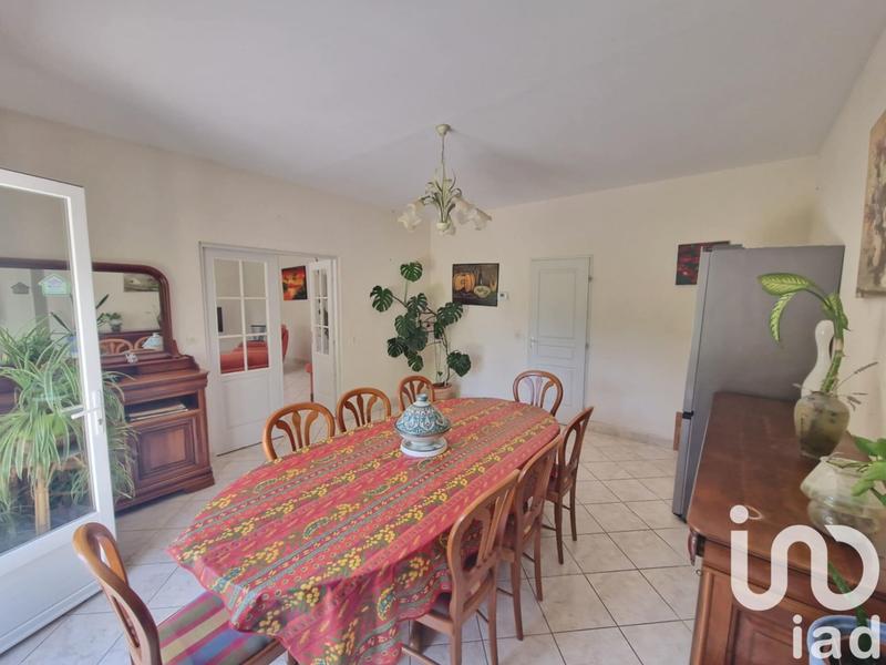 Maison - 206 m² - 7 pièces