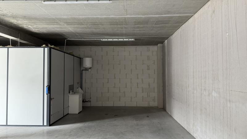 Local d'activités - 120 m²