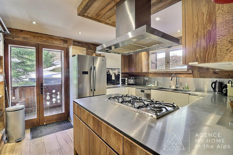 Châlet - 255 m² - 11 pièces