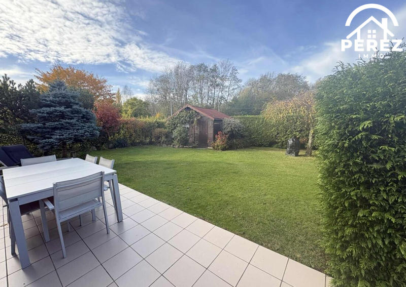 Maison - 90 m² - 5 pièces