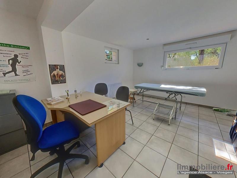 Maison - 230 m² - 11 pièces