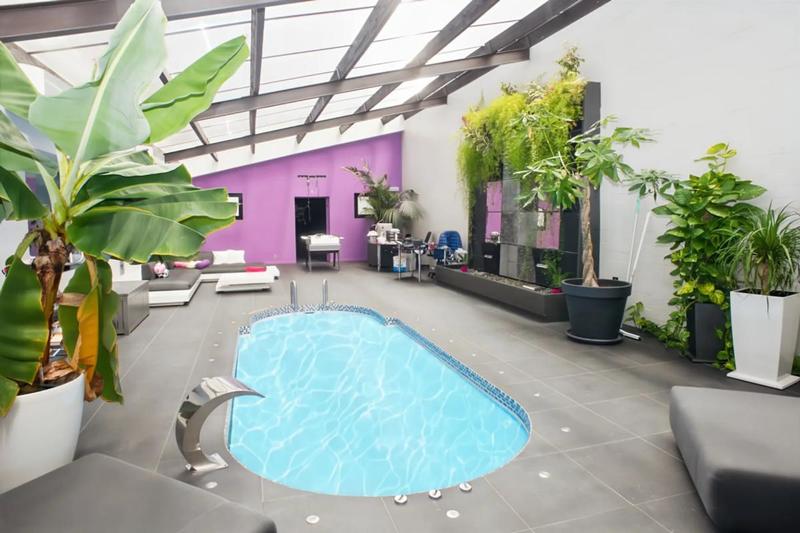 Maison - 390 m² - 10 pièces