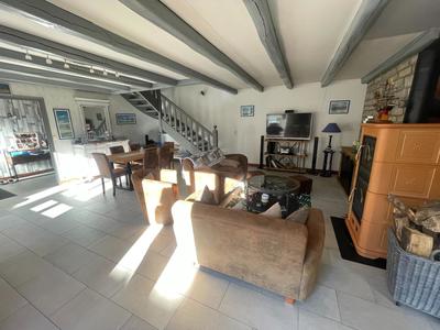 Maison - 140 m² - 6 pièces