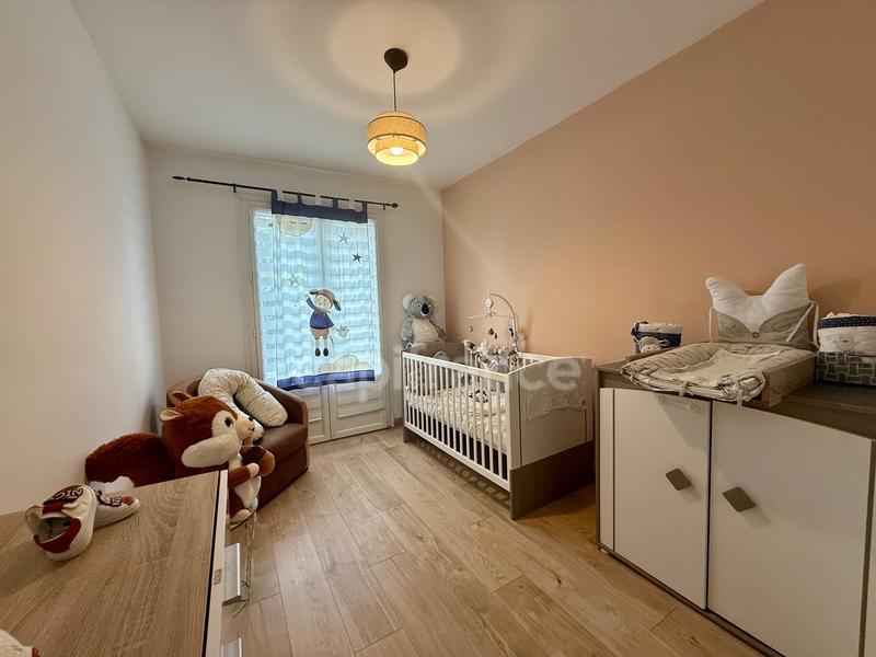 Maison - 102 m² - 6 pièces