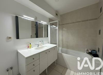 Appartement - 79 m² - 4 pièces