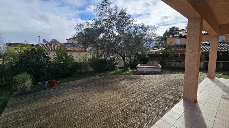 Villa - 90 m² - 4 pièces