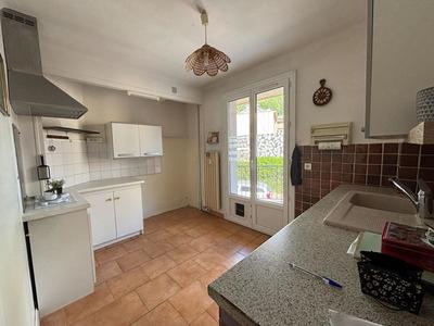 Appartement - 65 m² - 4 pièces