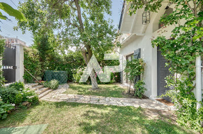 Maison - 140 m² - 7 pièces