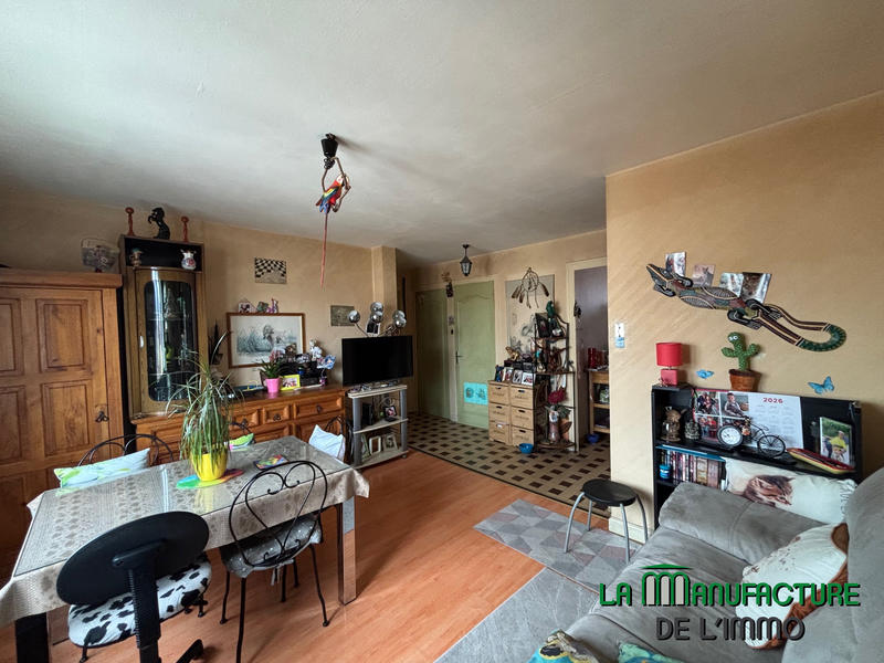 Appartement - 60 m² - 4 pièces