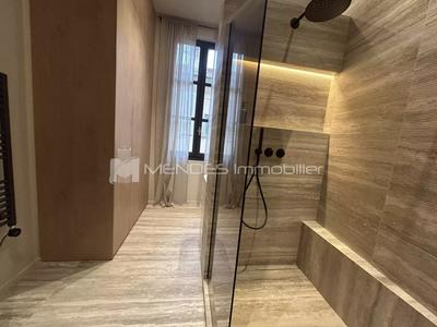 Appartement - 92 m² - 4 pièces