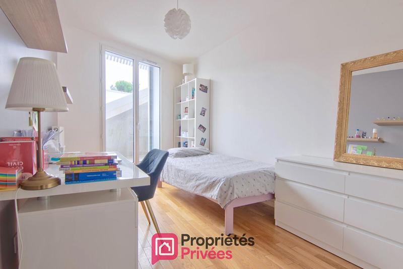Appartement - 97 m² - 5 pièces