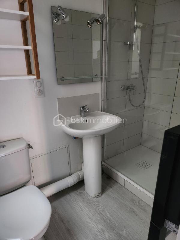 Immeuble - 157 m² - 10 pièces