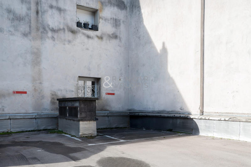 Parking / Garage - 17 m²