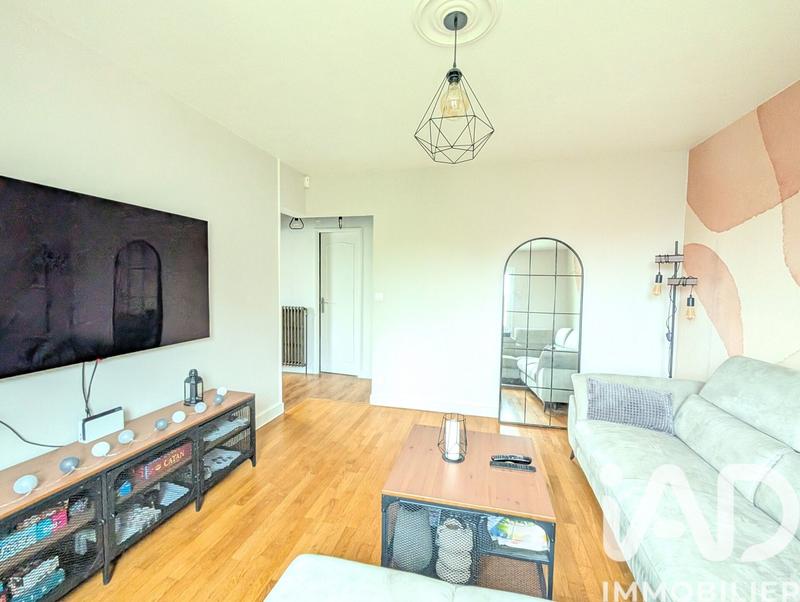 Maison - 102 m² - 5 pièces