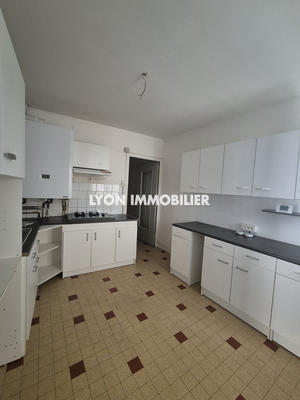 Maison - 170 m² - 7 pièces