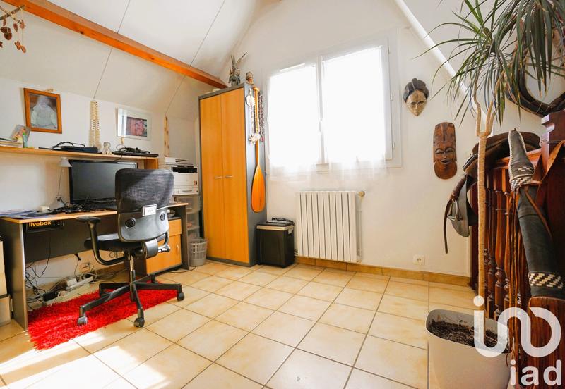 Maison - 200 m² - 8 pièces