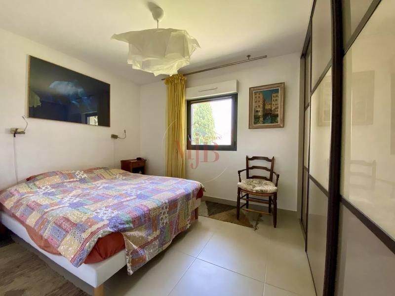 Appartement - 78 m² - 3 pièces