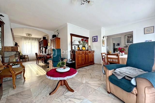 Pavillon - 80 m² - 4 pièces