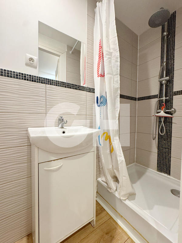 Appartement - 18 m² - 1 pièce