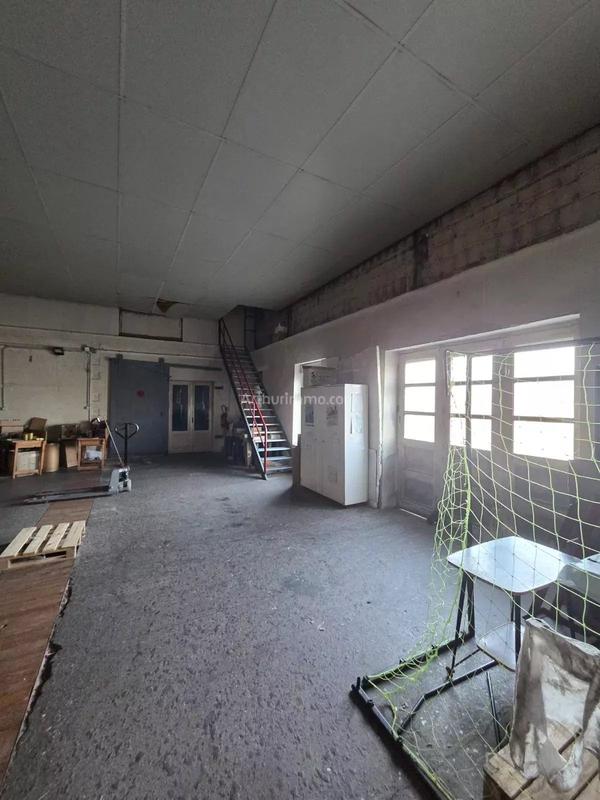 Bureau - 530 m² - 7 pièces