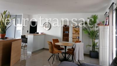 Villa - 179 m² - 7 pièces