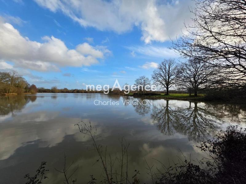 Maison - 245 m² - 8 pièces