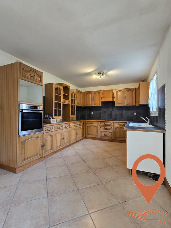 Viager - Maison traditionnelle - 140 m² - 7 pièces