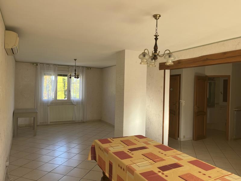 Maison - 98 m² - 5 pièces
