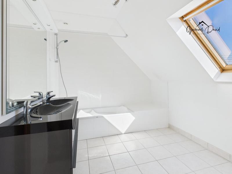 Villa - 149 m² - 6 pièces