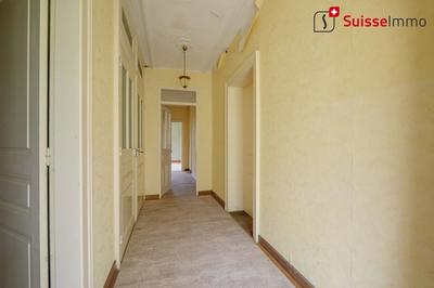 Maison - 270 m² - 11 pièces