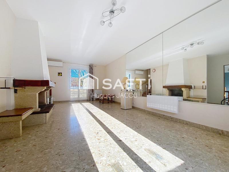 Maison - 107 m² - 5 pièces