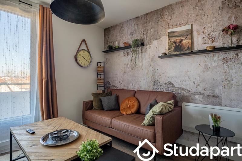 Chambre - 10 m² - 1 pièce