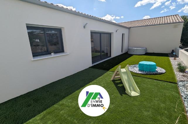 Maison - 88 m² - 5 pièces