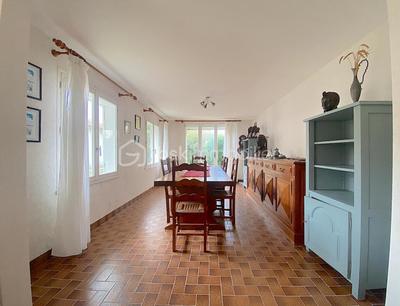 Maison - 150 m² - 5 pièces