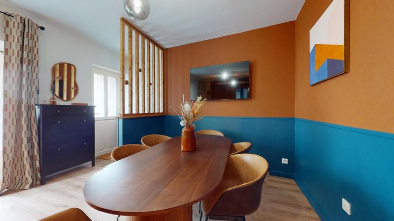 Maison - 133 m² - 9 pièces