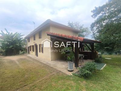 Maison - 122 m² - 4 pièces