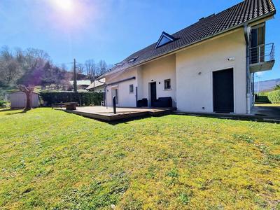 Maison - 171 m² - 5 pièces